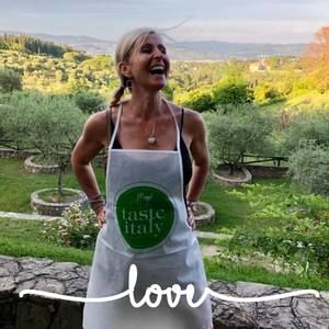 Meet your Posher, Renata